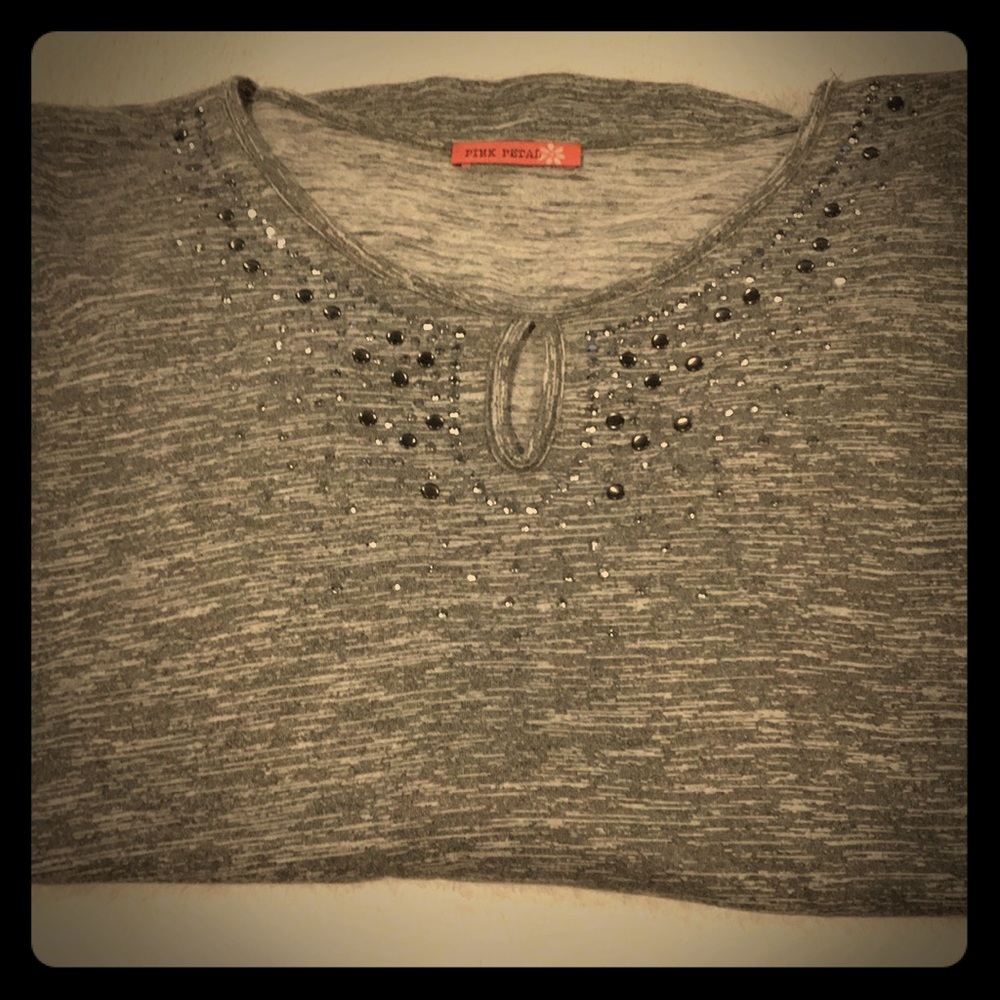 Ladies L Pink Petal 3/4 sleeve embellished top